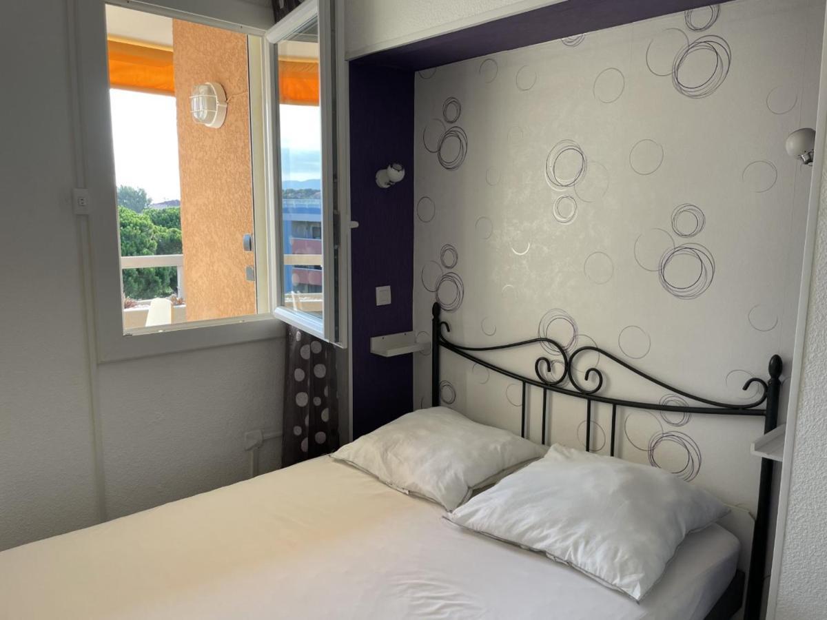 Bormes-Les-Mimosas - Appart 25M2 Avec Balcon - 4P Bagian luar foto